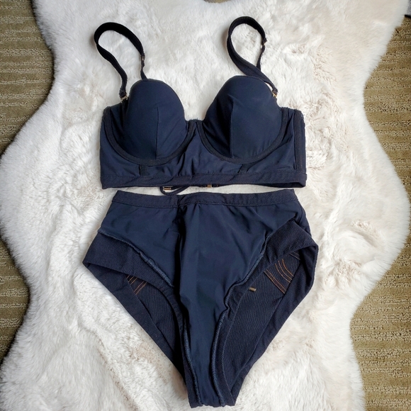 Agent Provocateur Safiya Bikini Set - Picture 9 of 16